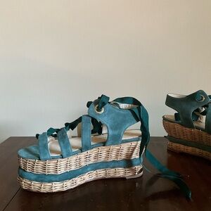 New in Box - Paloma Barcelo - Suede basket woven platform sandal - EU 39 / US 9